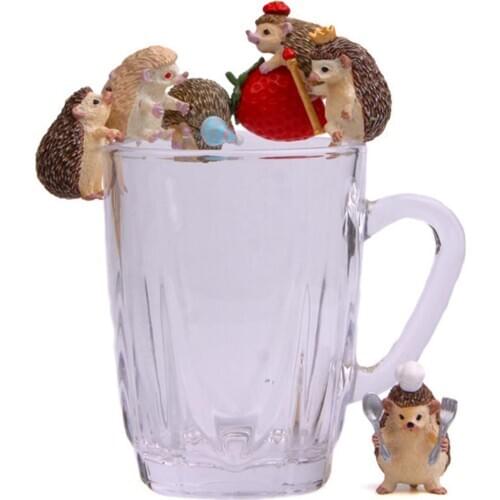 Mini Cute Cup Edge Doll Hedgehog Resin Figurine Glass Desktop Decor Fairy Garden Accessory Kid DIY Toy Gifts