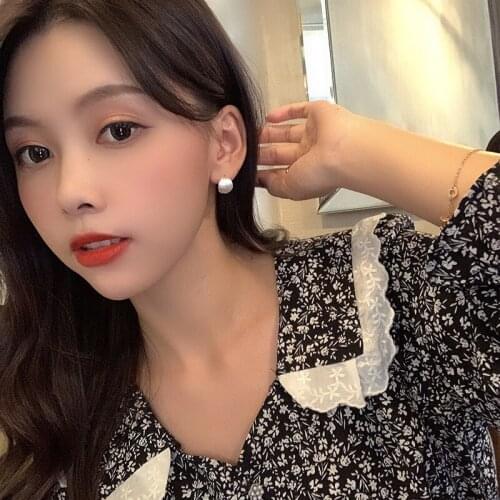 Female Ear Studs S925 Silver Niche Design All-Match Jewelry Retro Advanced Woman Earring Temperament Atmosphere Women Earrings