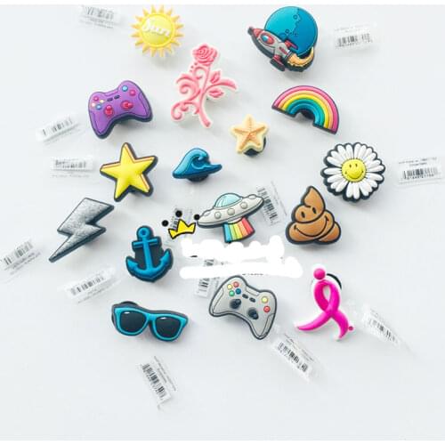 Geniune Cute Shoe Charms Accessories Simulation Rainbow Glasses Vessel Stars Shoes Buckle Decorations for Sandals Kids Gift New