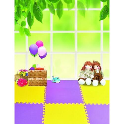 TR Newborn Baby Princess Photo Studio Backdrops Green Leaves Window Bokeh Green Balloon Dolls Kids Photography Backdrops Vinyl