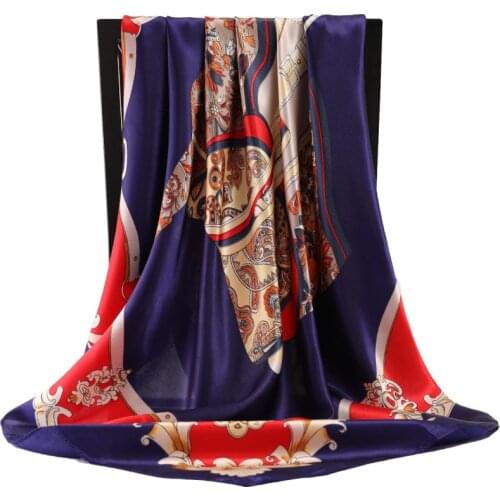 2021 Summer Square Silk Scarves Female Luxury Dustproof Kerchief Korean Popular Print Bandanna Fashion 90X90CM Sunscreen Shawl