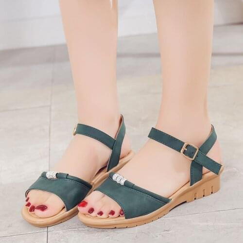 2020 New Sandals Female Casual Shoes Fashion Buckle Strap Crystal Women Shoes Woman Wedges Low Heels Fish Mouth Summer Sandals