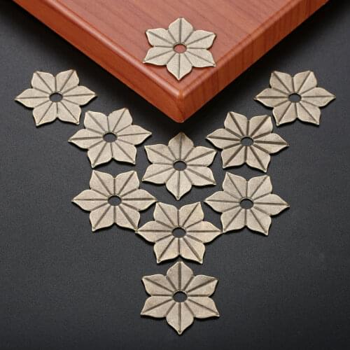 10pc/set Vintage Iron Flower Corner Cabochon Ancient Flatback Metal Embellishments 35mm Scrapbook Decor Wood Jewelry Box Case