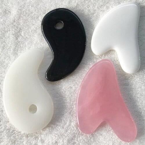 Heart Shape SPA Massage Beeswax Gua sha Scraping Massage Scraper Face Massager Acupuncture Guasha Board