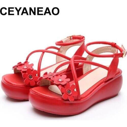 CEYANEAO Platform Sandals Women Gladiator Shoes Open Toe Soft Buckle Split Leather Sandals Female Casual Women Platform Beach