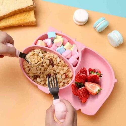 BPA Free Silicone Baby Plates With Suction Non-Slip Dining Plate Cartoon Toddler Kids Training Tableware Baby Feeding Stuff
