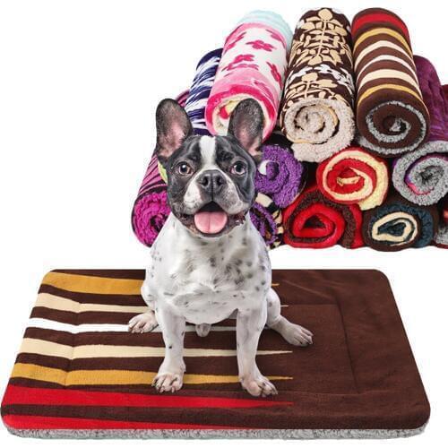 Warm Pets Mat Soft Warm Fleece Paw Print Design Pet Puppy Dog Cat Mat Blanket Bed Sofa Pet Warm Product Cushion Cover Towel