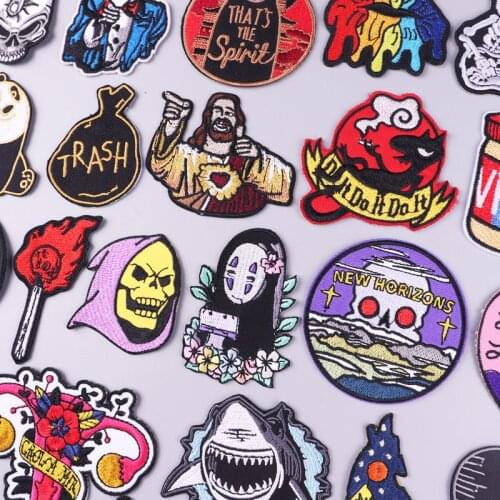 Japan Anime Patch Iron On Patches For Clothing Skull Embroidered Patch On Clothes Rock Music Patch Stripe Badges For Jacket DIY