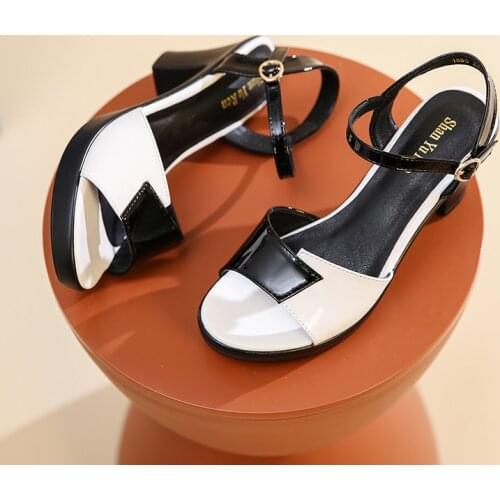 2021 Hot High-heeled Sandals for Women Cute Casual Buckle Sandals Women Pumps New Women Shoes Block Heels Women Sandals