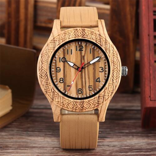 Classic Engraved Pattern Wooden Watch for Men Women Retro Fashion Red/Maple Wood Quartz Mens Wristwatch Genuine Leather Strap