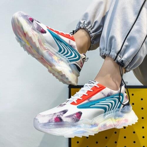 Trendy mens casual shoes new fashion breathable mesh lightweight personality sports shoes adult lace-up running shoes Masculino