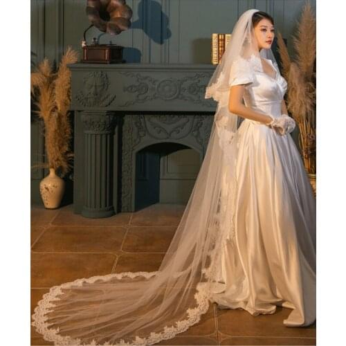 3*1.5 M Lace Wedding Veil Long With Comb Two Layers Appliqued Edge Women Bridal Veils Accessories