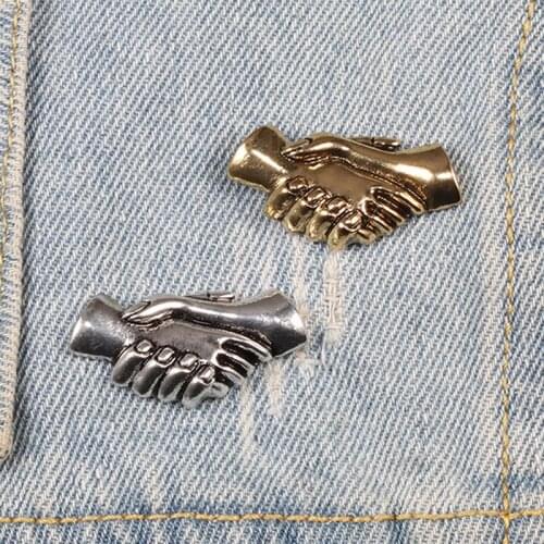 Handshake Lapel Pin Cooperation Friendship Inspirational Gold and Silvery Badge Brooches Motivational Jewelry Gift For Friends