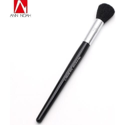 Professional Black Long Wood Handle Goat Fiber No 74 Multi Purpose Pro Small Size Blush Highlight Brush