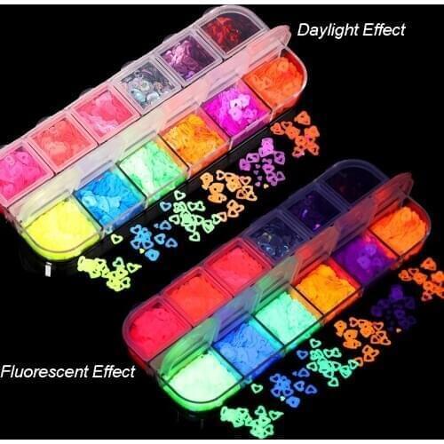 Fluorescent Nail Sequins Mxied Size Nail Glitter Powder Glow In Dark Sparkly Flakes Slices Hear Star Spangle Palliette Decor