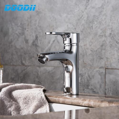Best sale Bathroom Basin Sink Faucet Single Handle Kitchen Tap Faucet Mixer Hot and Cold Water Hose Torneiras Banheiro DOODII