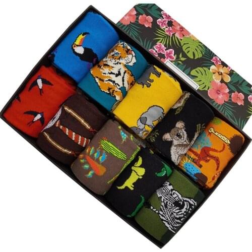 10 Pairs/Pack Crazy Colorful Cool Novelty Cotton Mens Socks Hip Hop Funky Fun Funny Harajuku Skateboard Socks Gifts