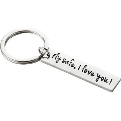 1pcs Fly Safe Party Favor Personalized Bottle Openers Key Chain Wedding Favors Brewery Stainless Steel Drive Safe