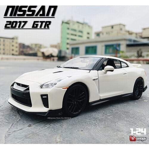 Bburago 1:24 2017 Nissan Ares GTR Car Model Pull Die-cast Vehicles Play Toys Childrens Favor Gifts