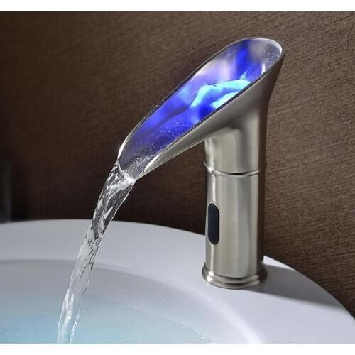 Yooap LED hot and cold automatic sensing faucet DC 3 color basin faucet changed by water pressure LED powered by water pressure