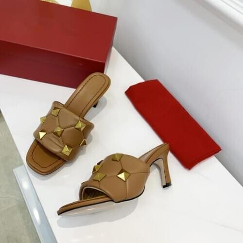 Rivets Slippers Women High Heels Femmes Sandales Leather Luxury Summer Zapatos De Mujer Casual Slides Mujer Bombas Size 34-43