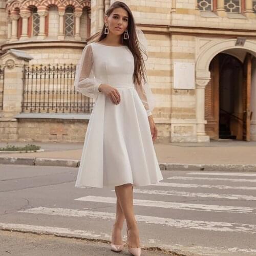 LUXIYIAO LO184 Ivory Long Sleeves Scoop Wedding Dresses A Line Lace Knee Length Beach Bridal Gowns Custom Made 2021 Cheap