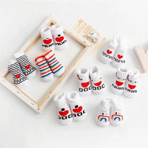 1 Bag Baby Cotton Waterproof Bibs Towel Socks Sets Burp Cloths+Socks +Anti-scratch Gloves Boys Girls Christmas Newborns Stuff