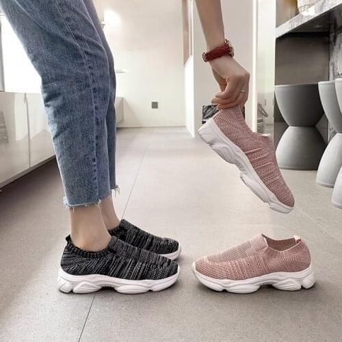 Womens shoes fashion womens sports shoes running shoes breathable flat shoes comfortable non slip lightweight casual shoes