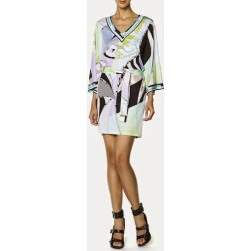 Womens new Italian famous brand v-neck hitting scene beautiful printing belt elastic knitting slim fashion dress