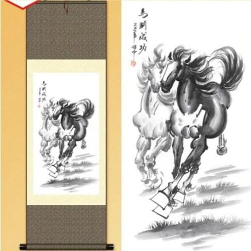 1pc Traditional silk art Home Decoration Chinese Silk Scroll Painting Horse Ink Painting S101