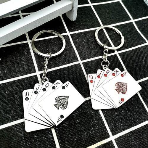 2020 New Creative Playing Card Flush Metal Keychain Magic Good Luck Poker Keychain Small Gift
