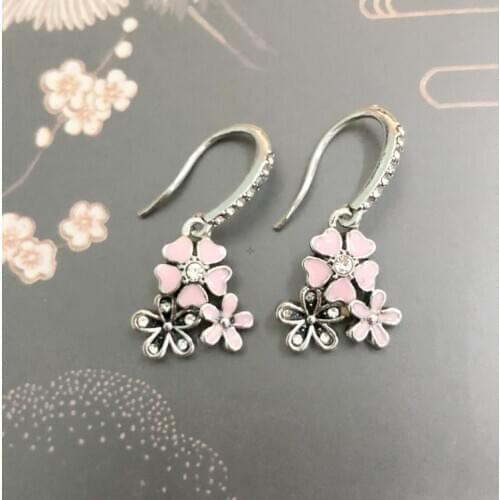 New Design Sweet Flower Stud Earrings Cute Statement Earring Jewelry for Woman Pink Color Jewelry Pendient Brincos Accessories