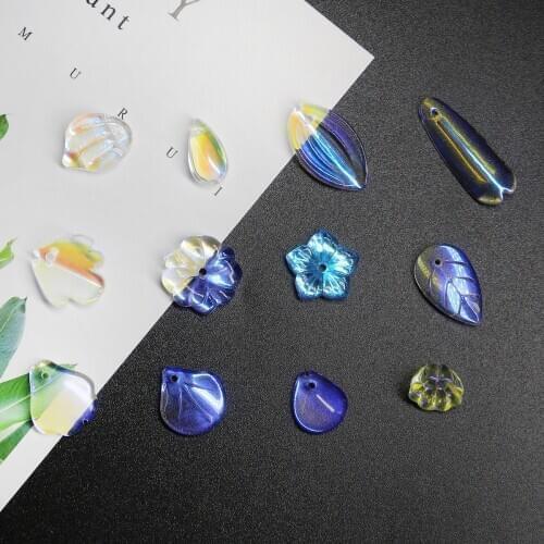 HOT 10Pcs Smooth Flower/Drop/Heart/Leave Petal Glass Beads Transparent Beads For Jewelry Making Bracelet DIY Jewelry Finding