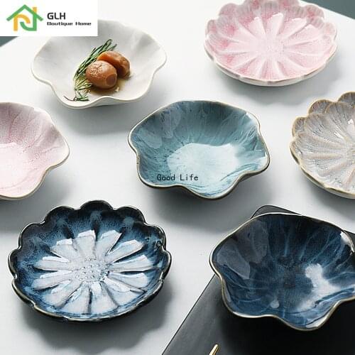 1PC Small Ceramic Plate Porcelain Kiln Glazed Flower Shape Sauce Dish Japan Style Pickle Dip Serving Dishes