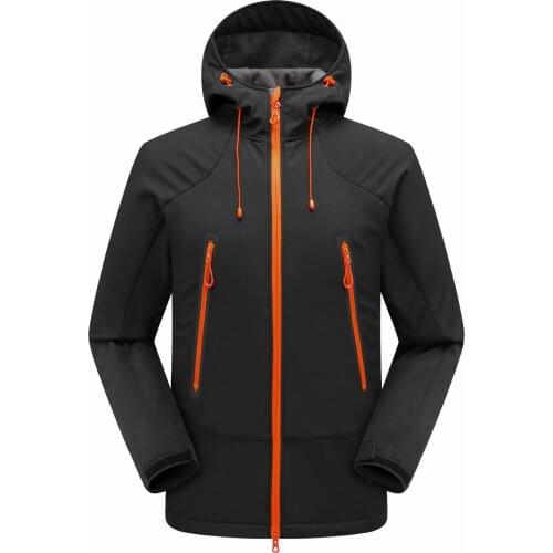 New mens outdoor camping mountaineering sports jacket soft shell jacket