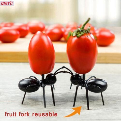 Lovely Hardworking Ants Creative Kitchen Accessories Cartoon Fruit Snack Fork Dessert Fork Tableware Supplies 5zMM199