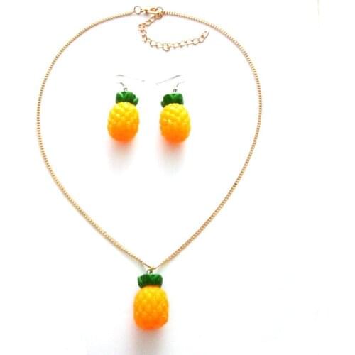 Fashion women jewelry accessories plastic resin fruits pineapple necklace