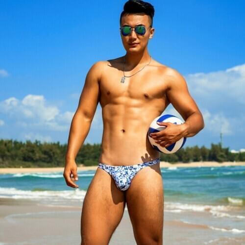 New tight low waist men swimwear men sexy swimsuits gay briefs bikinis surf sports men different penis pouch size bathing suits