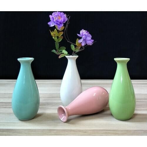 Ceramic Fragrance Bottle Handicraft Vase And Flower Ware Creative European Household Ornaments Mini Trumpeta