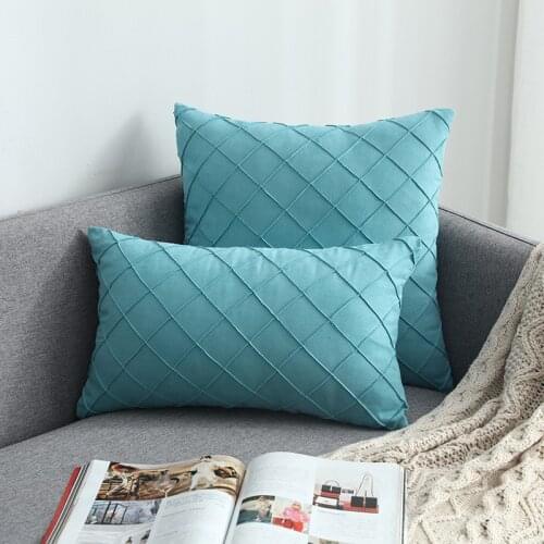 Decoration Pillow Plush Fabric Plaid Pillows Headrest Cushion Anti Hemorrhoid Relieve Waist Pain for Home Sofa pillowcase