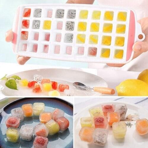 Silicone Ice Square Tray with Lid Stackable Square Ice Trays Ice Square Molds 4 Pack for Freezer Whiskey Cocktail Juice