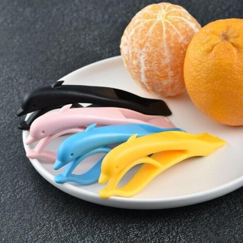 Dolphin Orange Peeler Creative Peeler Multifunctional Plastic Fruit Peeler Orange Opener Kitchen Gadgets and Accessories