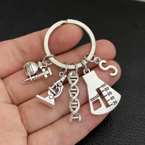 Personalise Doctor Molecular DNA Microscope Keychain Science Microscop Equipment for Medicine School Gift Jewelry Letter Keyring