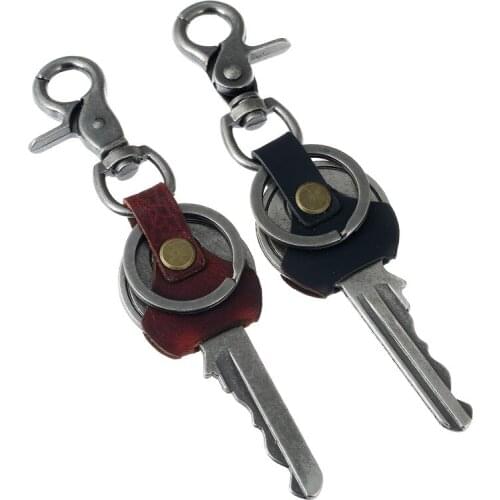 Fashion Car Keychain Vintage Metal Key Leather Pendants Alloy Ring Chain Bag Accessories for Women Men Retro Hiphop Jewelry Gift