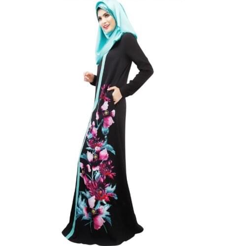 Elegant fashion womens robes Muslim national dress digital printing multi-color multi-code Arab robes