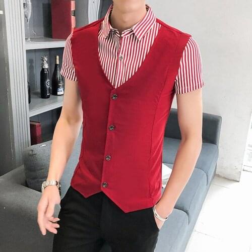 2021 Mens Short-sleeved Summer Dress New Shirt False Two Vest Type Cargo Stripe Solid Color Joining Together Business Best