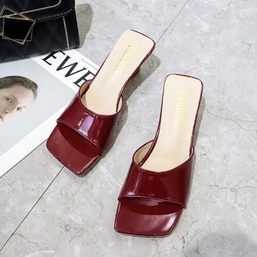 Fashion Shoes Women New Arrival Slippers Slip On Sexy Heels Women Designer Slipper Female Footwear Candy Color Summer Slippers