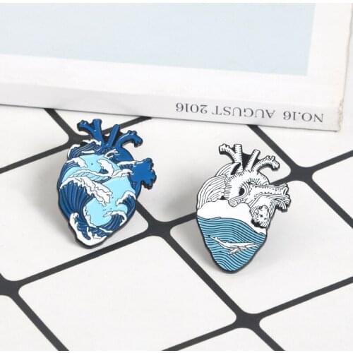 Blue Ocean Wave Organ Heart Enamel Pin Brooch Blue Sea Whale Human Heart Lapel Pins Badges Fashion Denim Jackets Wave Jewelry