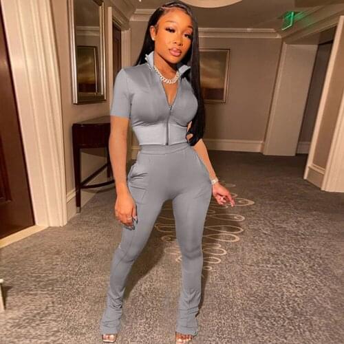 Activewear Sporting Zipper Up Short Sleeve Slim Fit Crop Top+bell Bottom Jogger Sweatpant for Women Fashion Casual 2 Piece Set