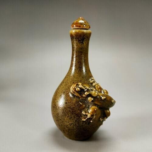 Elaborate Interesting Chinese Old-style Collection Home Decoration Porcelain Lizard Snuff Bottle